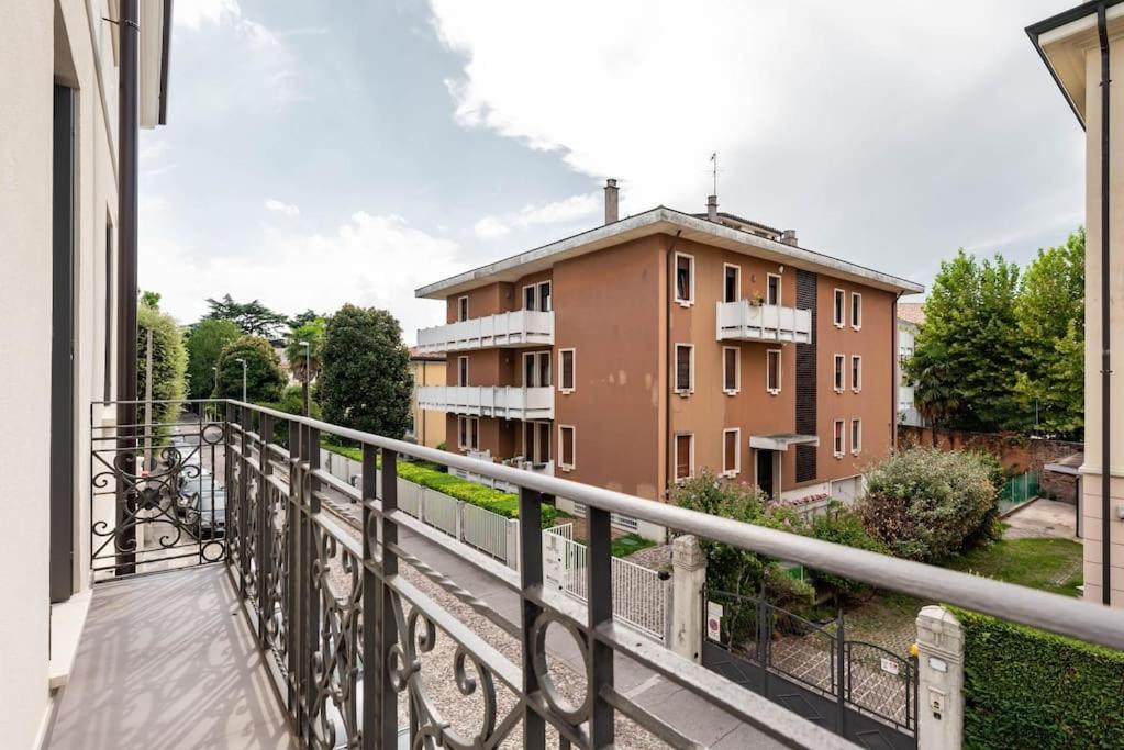 파도바 Palazzo '900 Design Flats - Il Gran Salone 아파트 외부 사진